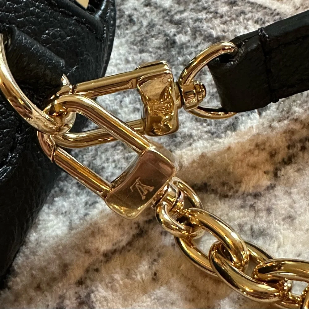 Louis Vuitton Mini Bumbag in Black Empreinte Leather - Picture 8 of 14